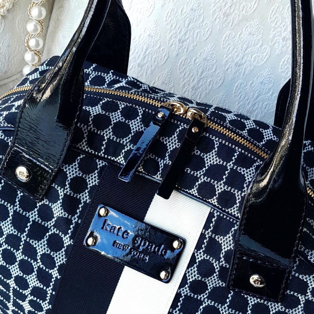 Kate Spade Shoulder Bag! - Picture 2 of 15